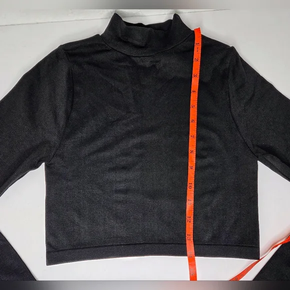 Free People For Revolve Super Crop Seamless Turtleneck Size M/L Long Sleeve - Picture 13 of 13